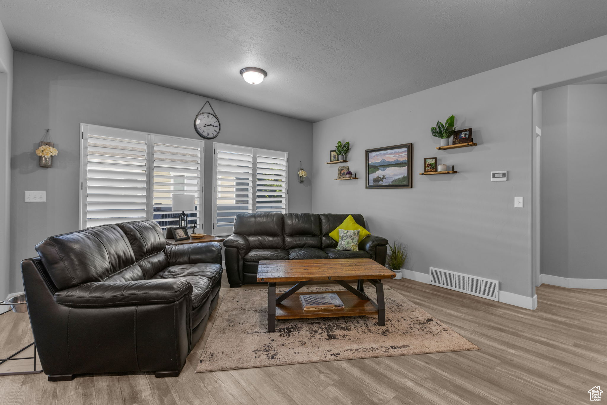 Midvale, Utah, 84047, United States, 4 Bedrooms Bedrooms, ,2 BathroomsBathrooms,Residential,For Sale,1903800
