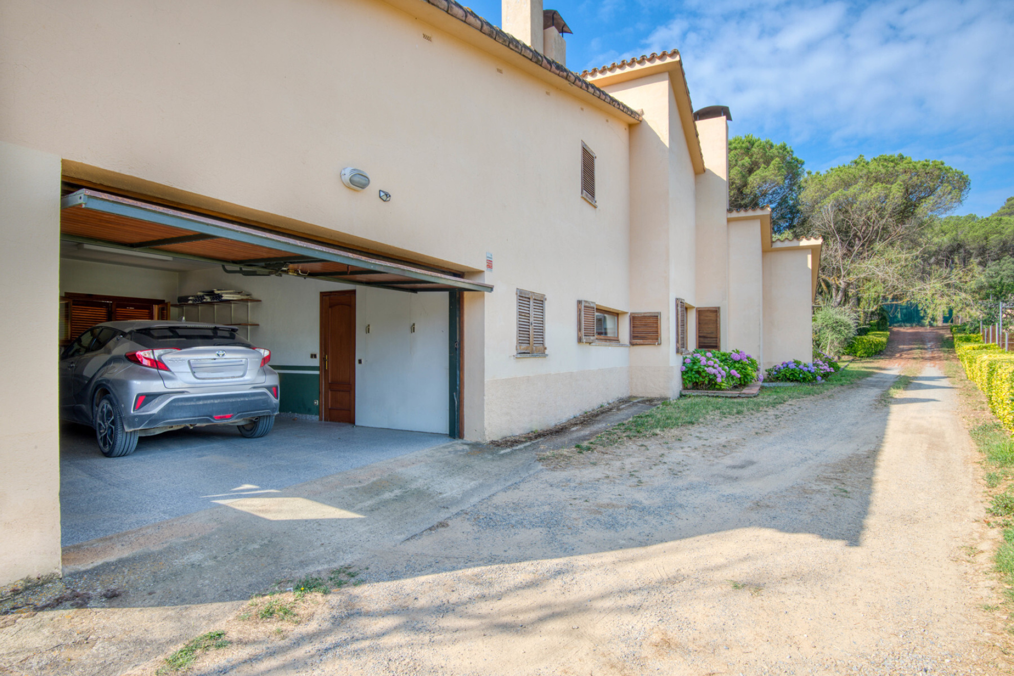  Beautiful villa in ideal location, surrounded by nature, in Solius - 物件實景
