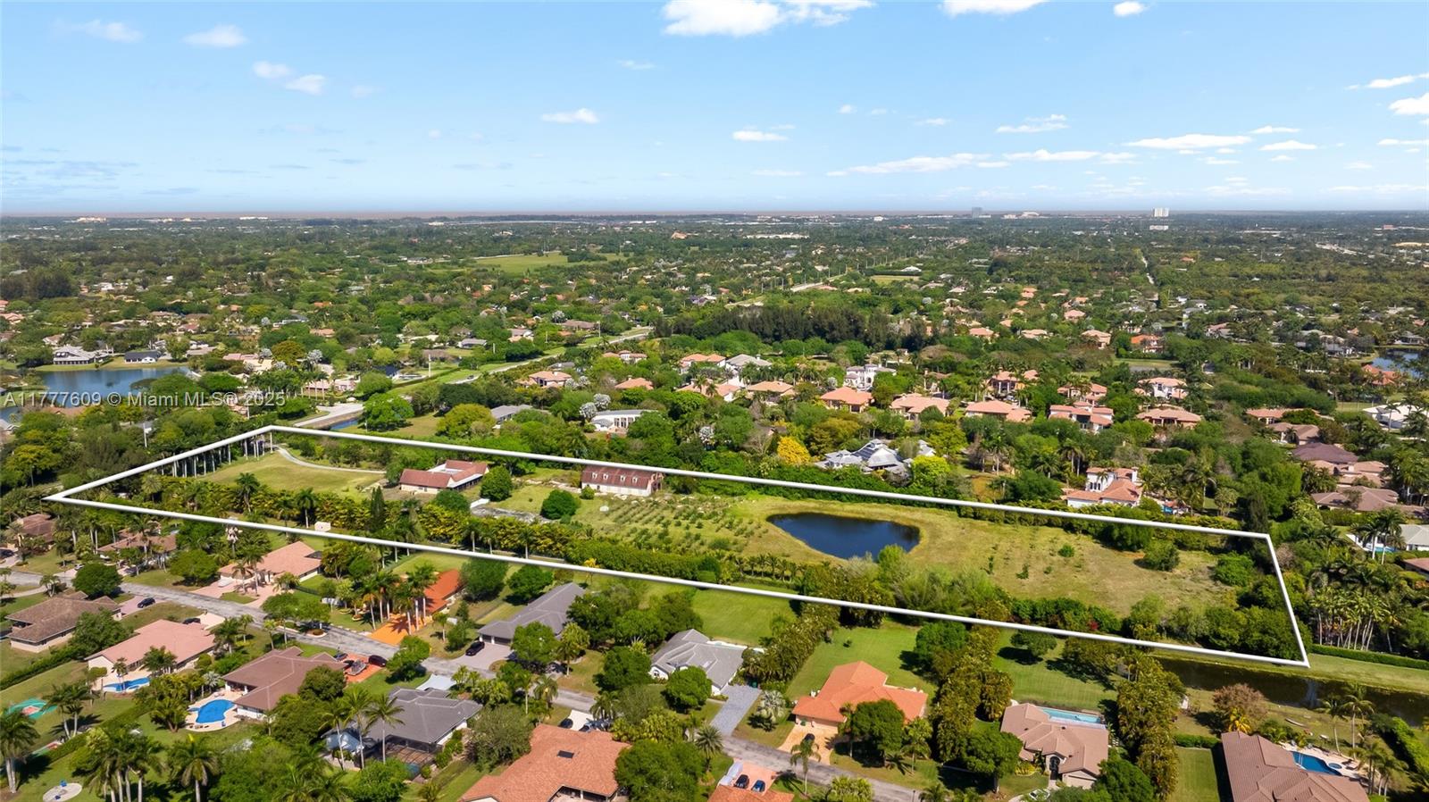 Davie, Florida, 33330, United States, 4 Bedrooms Bedrooms, ,5 BathroomsBathrooms,Residential,For Sale,1761896