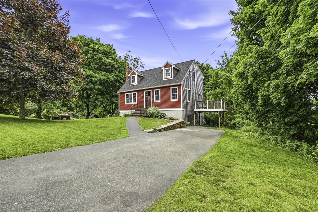 Franklin, Massachusetts, 02038, United States, 3 Bedrooms Bedrooms, ,Residential,For Sale,2048038