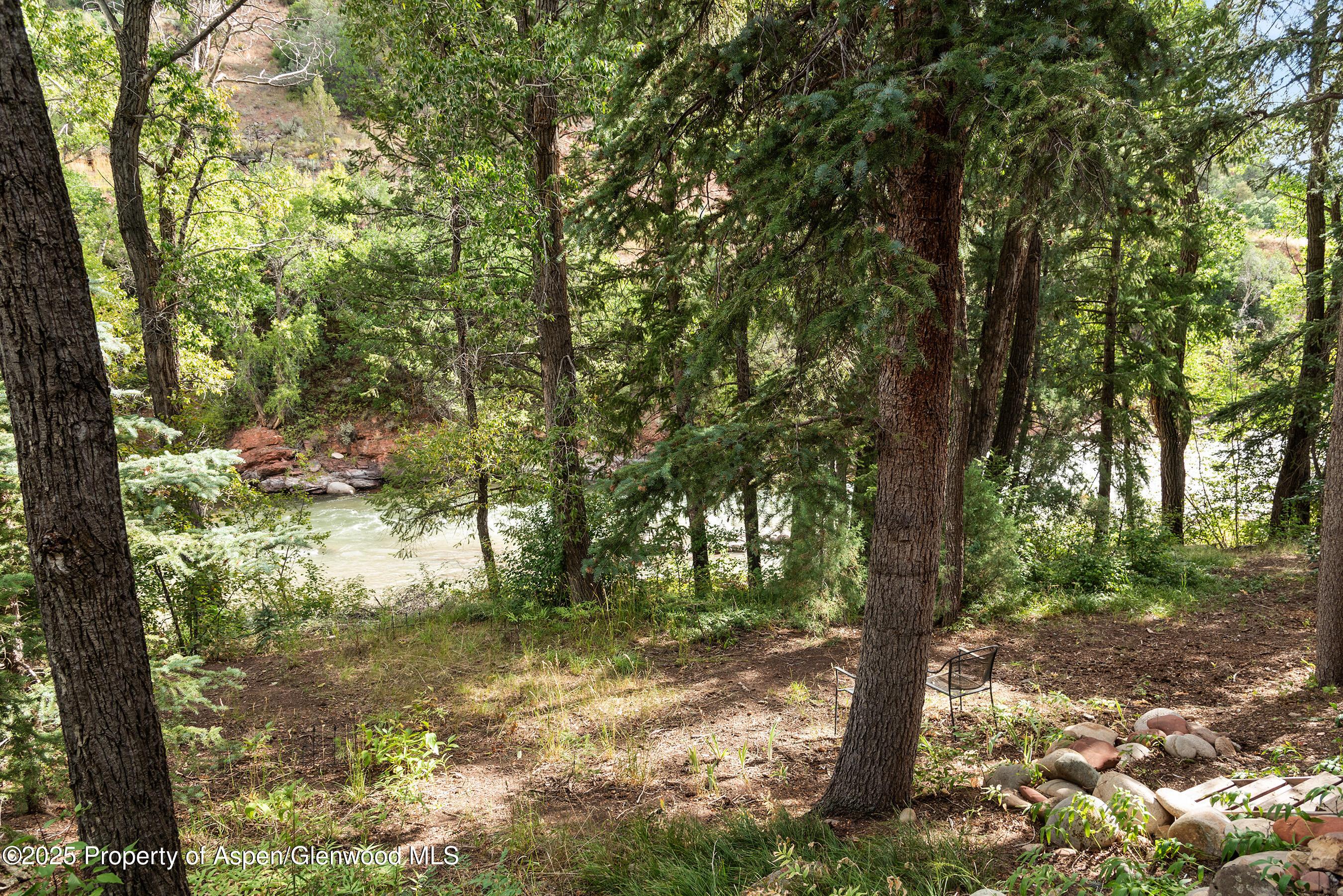 Snowmass, Colorado, 81654, United States, 4 Bedrooms Bedrooms, ,3 BathroomsBathrooms,Residential,For Sale,1820985