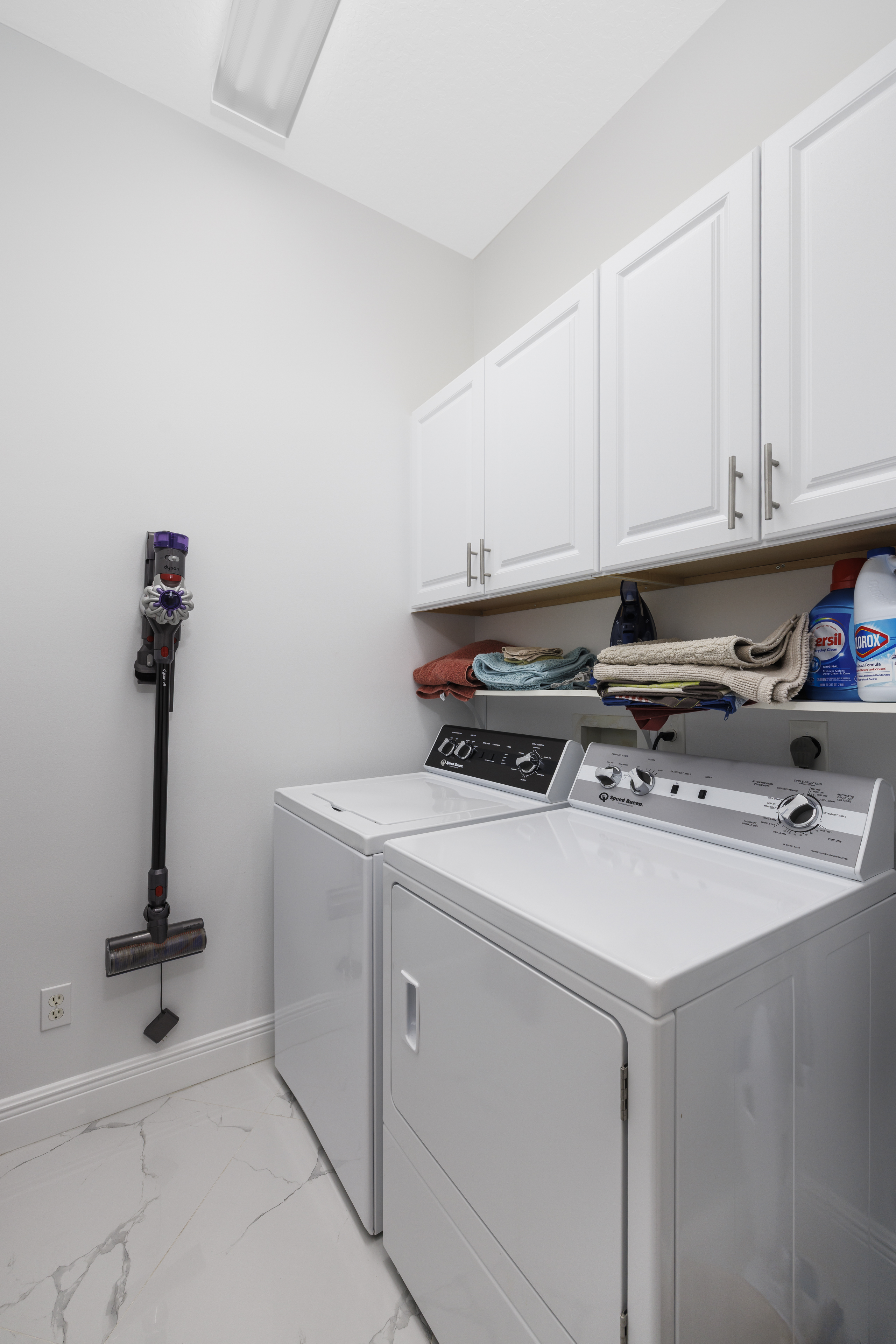 Palm City, Florida, 34990, United States, 2 Bedrooms Bedrooms, ,2 BathroomsBathrooms,Residential,For Sale,1982716