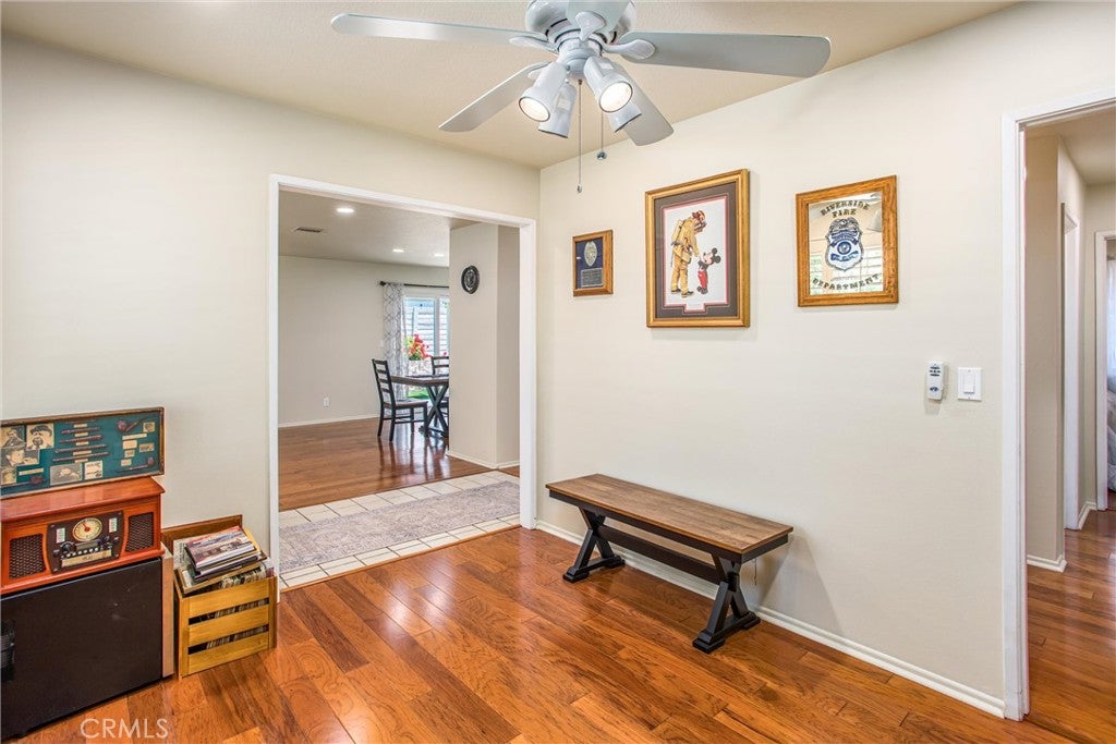 Redlands, California, 92374, United States, 3 Bedrooms Bedrooms, ,2 BathroomsBathrooms,Residential,For Sale,1936879