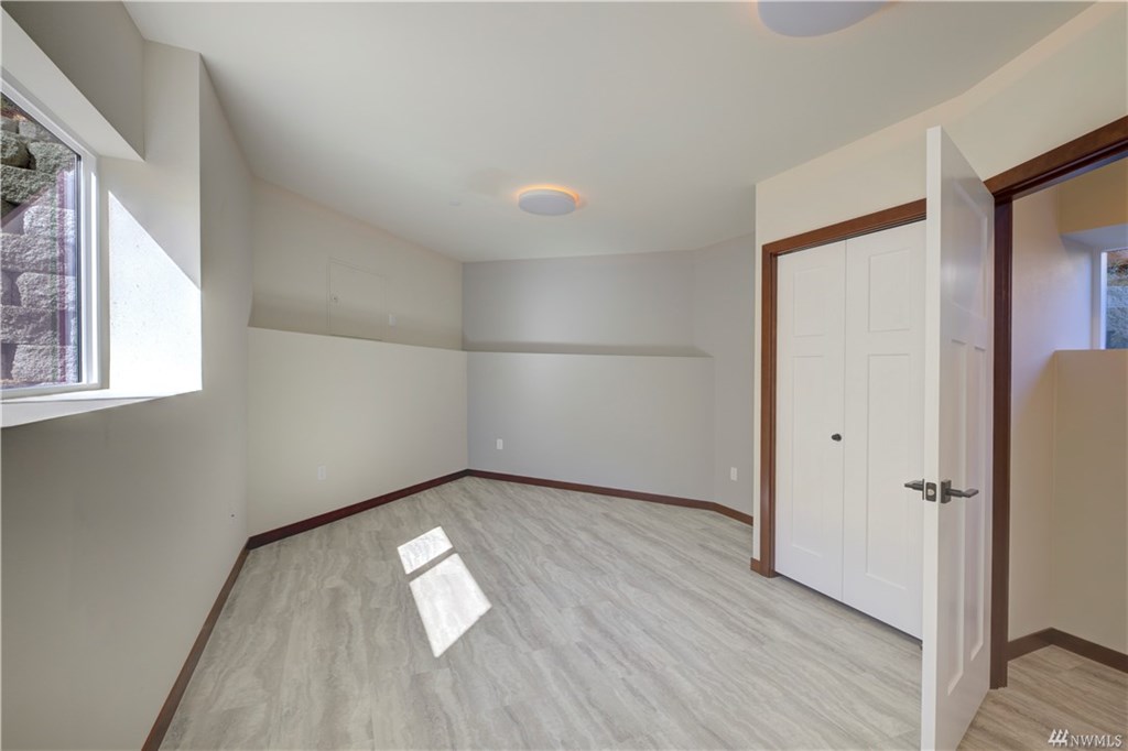 16001 36th Ave NE, Lake Forest Park, Washington, 98155, United States, 2 Bedrooms Bedrooms, ,4 BathroomsBathrooms,Residential,For Sale,16001 36th Ave NE,1621421