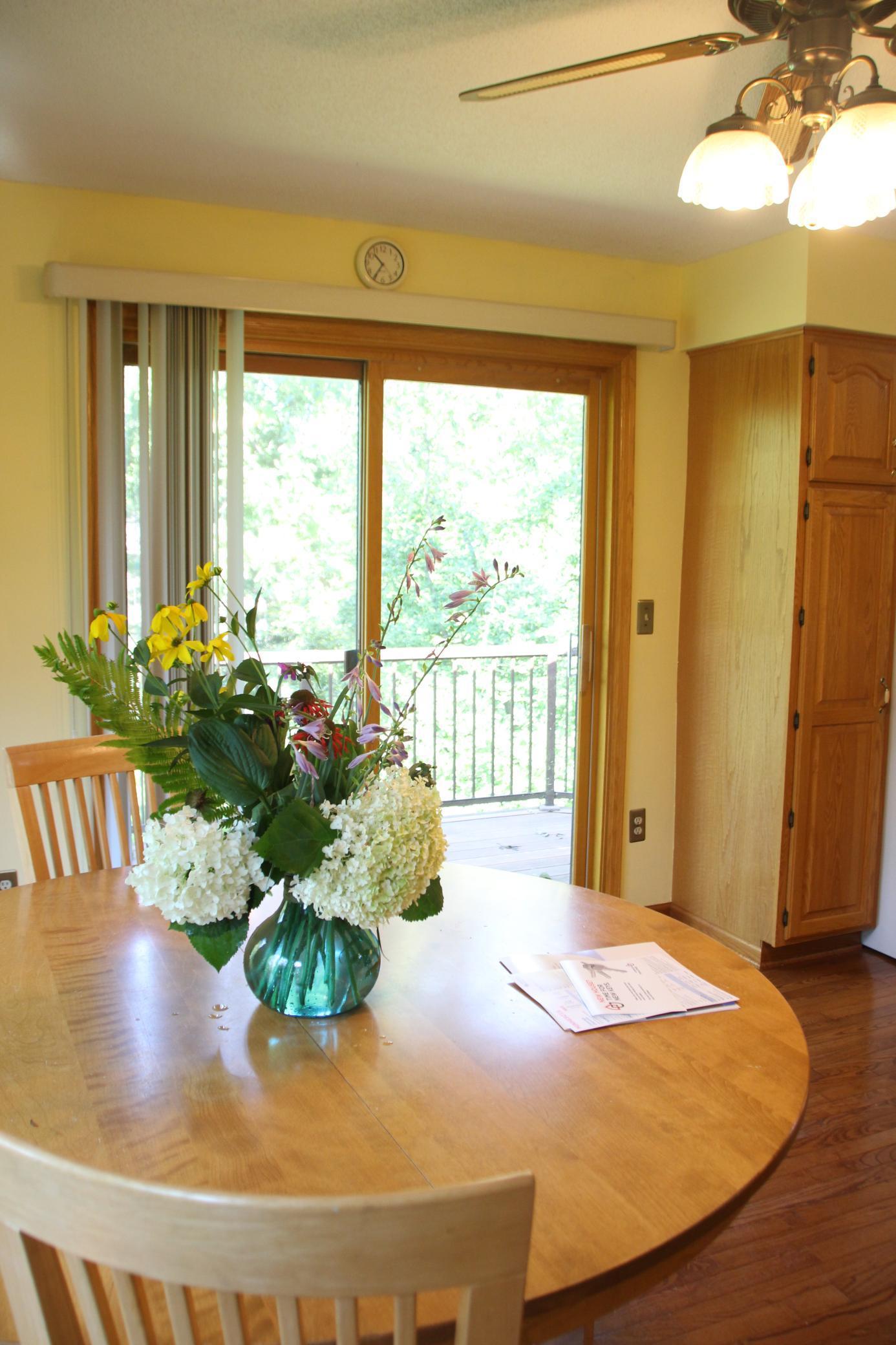 Lakeville, Minnesota, 55044, United States, 3 Bedrooms Bedrooms, ,2 BathroomsBathrooms,Residential,For Sale,1941010