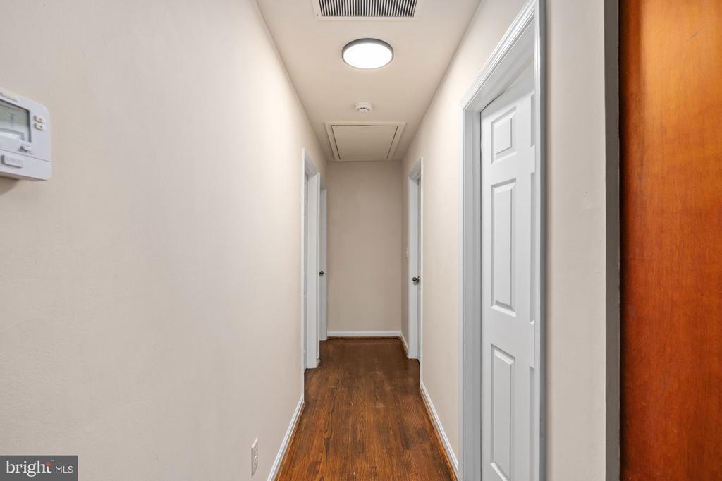 Fredericksburg, Virginia, 22401, United States, 3 Bedrooms Bedrooms, ,2 BathroomsBathrooms,Residential,For Sale,1805404