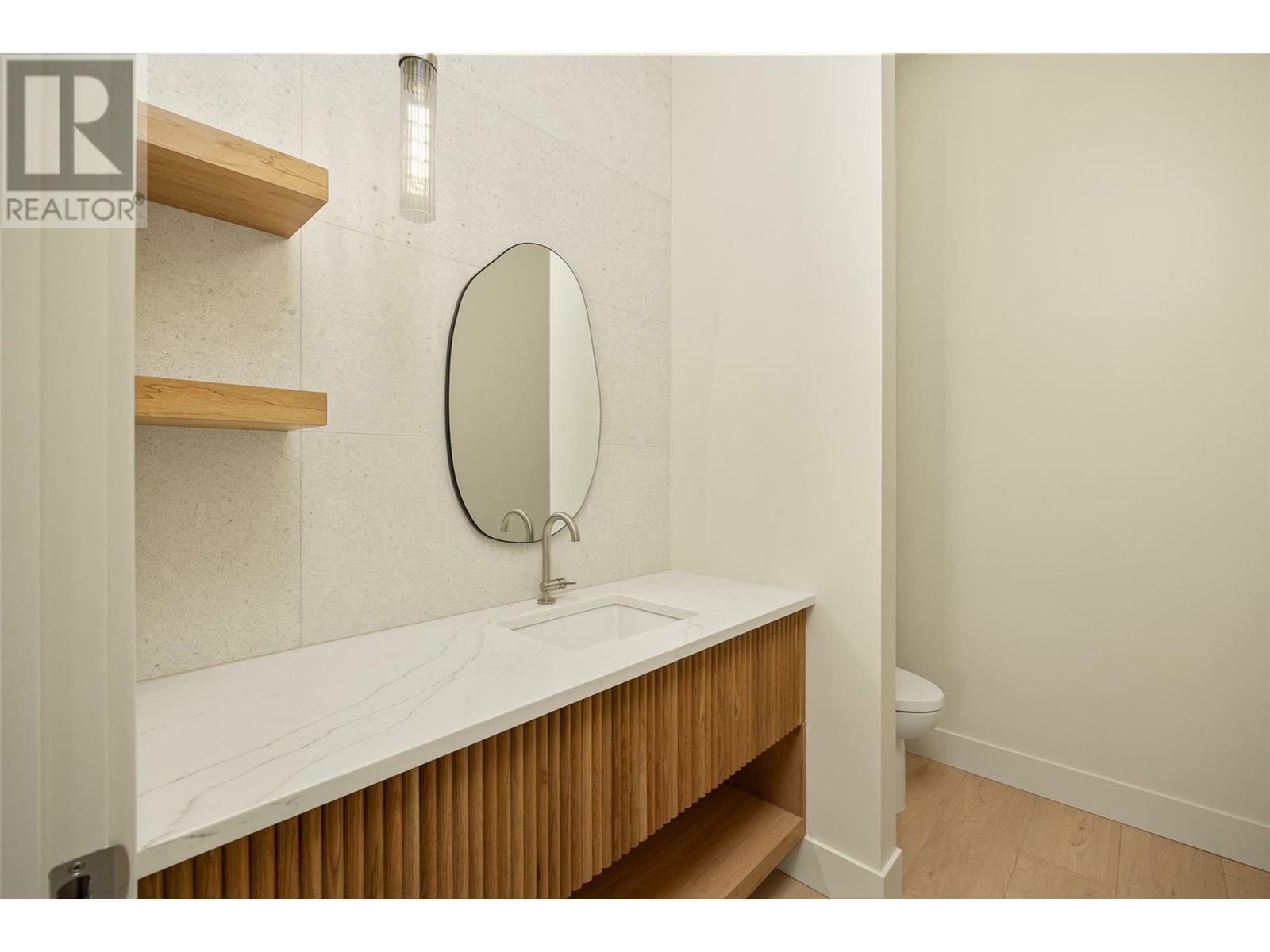 LAKE COUNTRY, British Columbia, V4V 0A4, CA, 3 Bedrooms Bedrooms, ,2 BathroomsBathrooms,Residential,For Sale,1837010