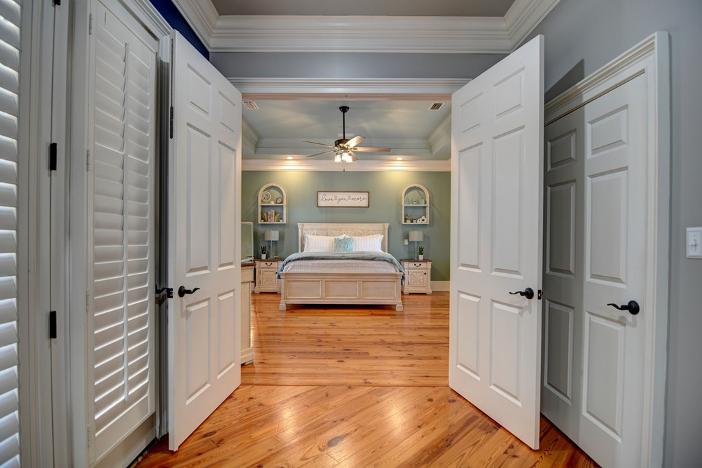 Valdosta, Georgia, 31601, United States, 4 Bedrooms Bedrooms, ,4 BathroomsBathrooms,Residential,For Sale,1995126