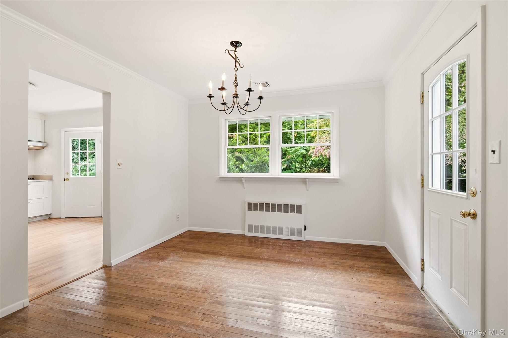  174 Flower Hill Road, Halesite, NY, 11743 - 物件實景