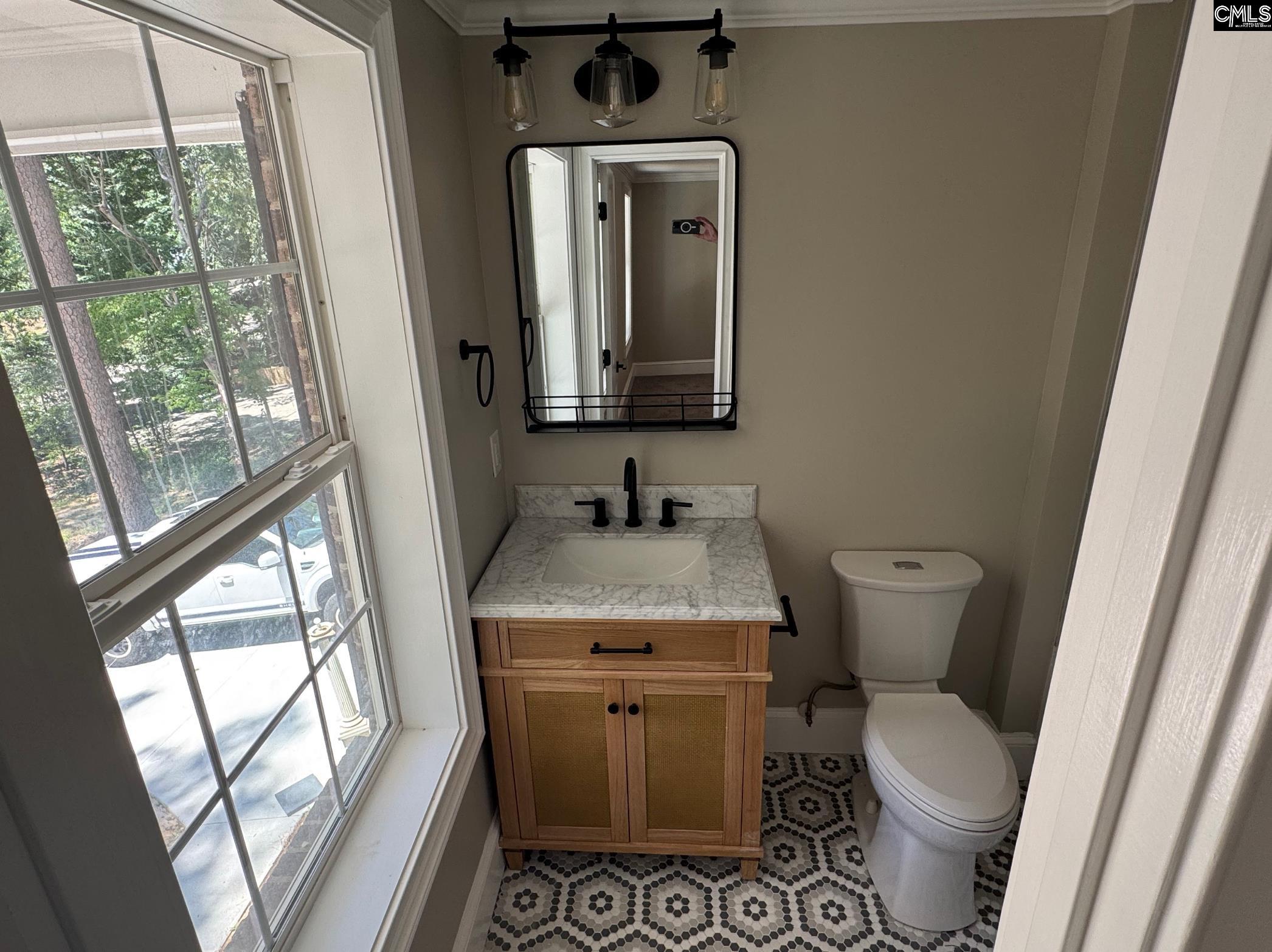 Columbia, South Carolina, 29206, United States, 5 Bedrooms Bedrooms, ,4 BathroomsBathrooms,Residential,For Sale,1836937