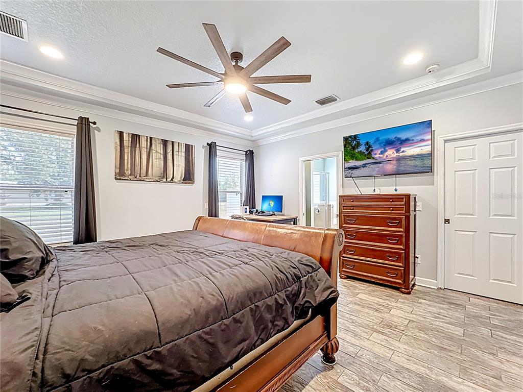 Oviedo, Florida, 32765, United States, 5 Bedrooms Bedrooms, ,3 BathroomsBathrooms,Residential,For Sale,1903894
