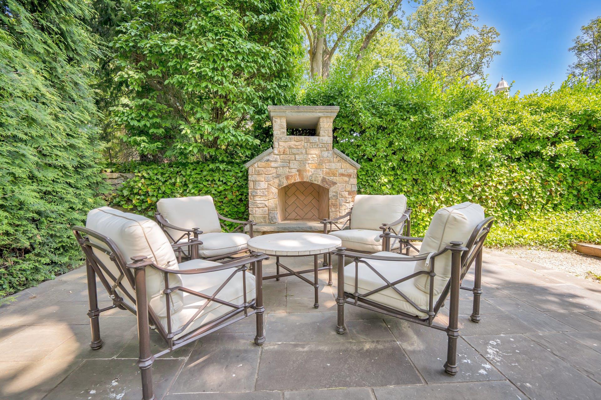 Manhasset, New York, 11030, United States, 5 Bedrooms Bedrooms, ,11 BathroomsBathrooms,Residential,For Sale,1838015