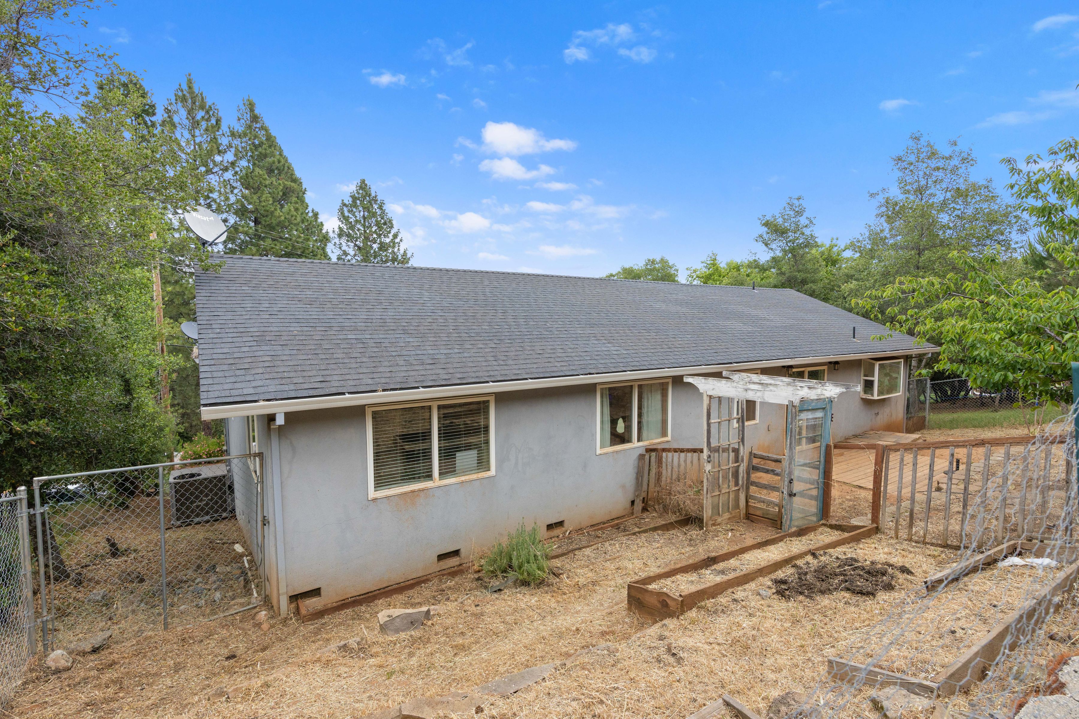  9289 Hoopa Drive - 物件實景