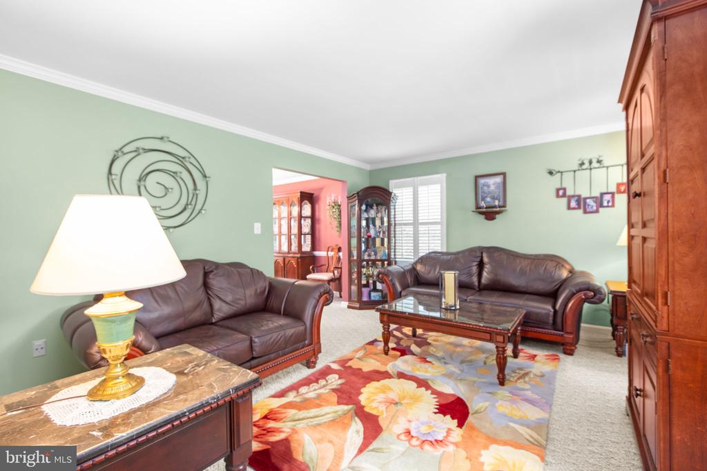 Fredericksburg, Virginia, 22406, United States, 4 Bedrooms Bedrooms, ,3 BathroomsBathrooms,Residential,For Sale,1914060