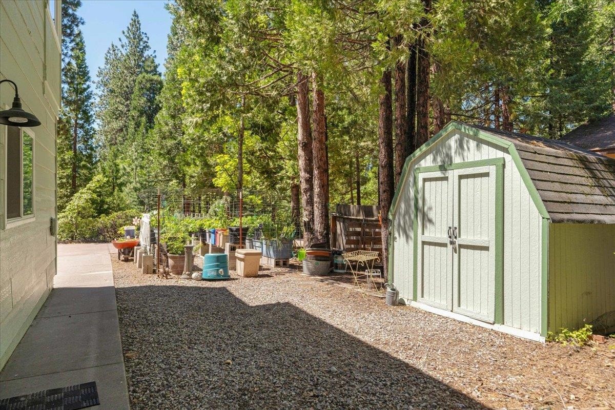 Mt Shasta, California, 96067-9161, United States, 3 Bedrooms Bedrooms, ,3 BathroomsBathrooms,Residential,For Sale,1928265