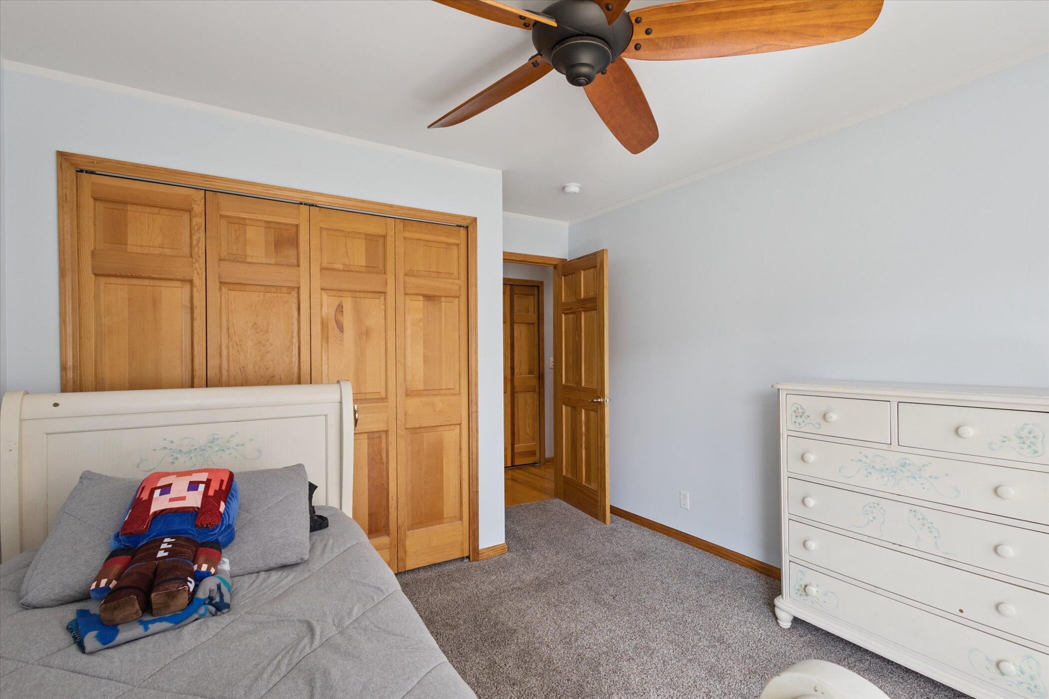 Horton, Michigan, 49246, United States, 5 Bedrooms Bedrooms, ,4 BathroomsBathrooms,Residential,For Sale,1940330
