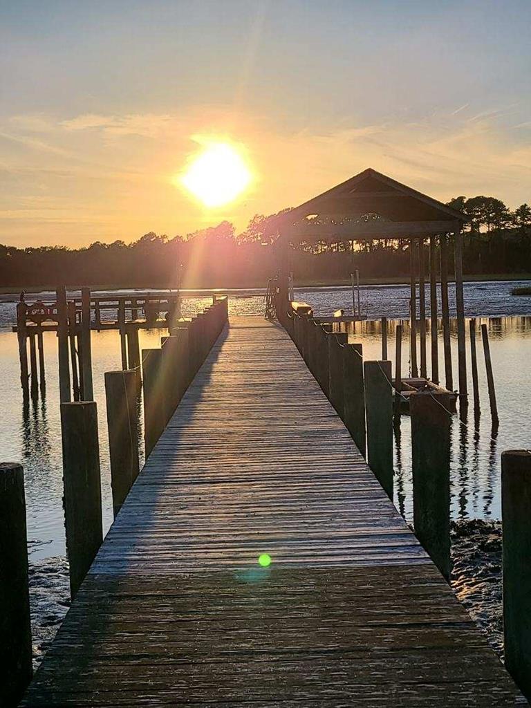 Painter, Virginia, 23420, United States, 4 Bedrooms Bedrooms, ,2 BathroomsBathrooms,Residential,For Sale,1908703