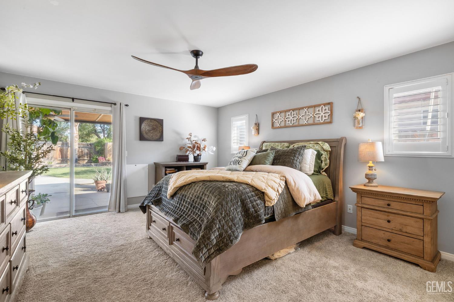 Bakersfield, California, 93312, United States, 4 Bedrooms Bedrooms, ,2 BathroomsBathrooms,Residential,For Sale,1970807