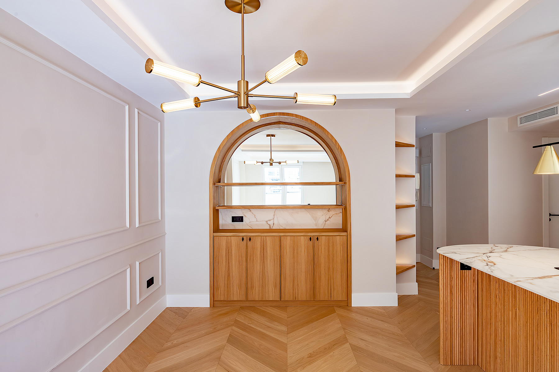  Exclusive renovated Penthouse with terrace near Plaza de Olavide - 物件實景
