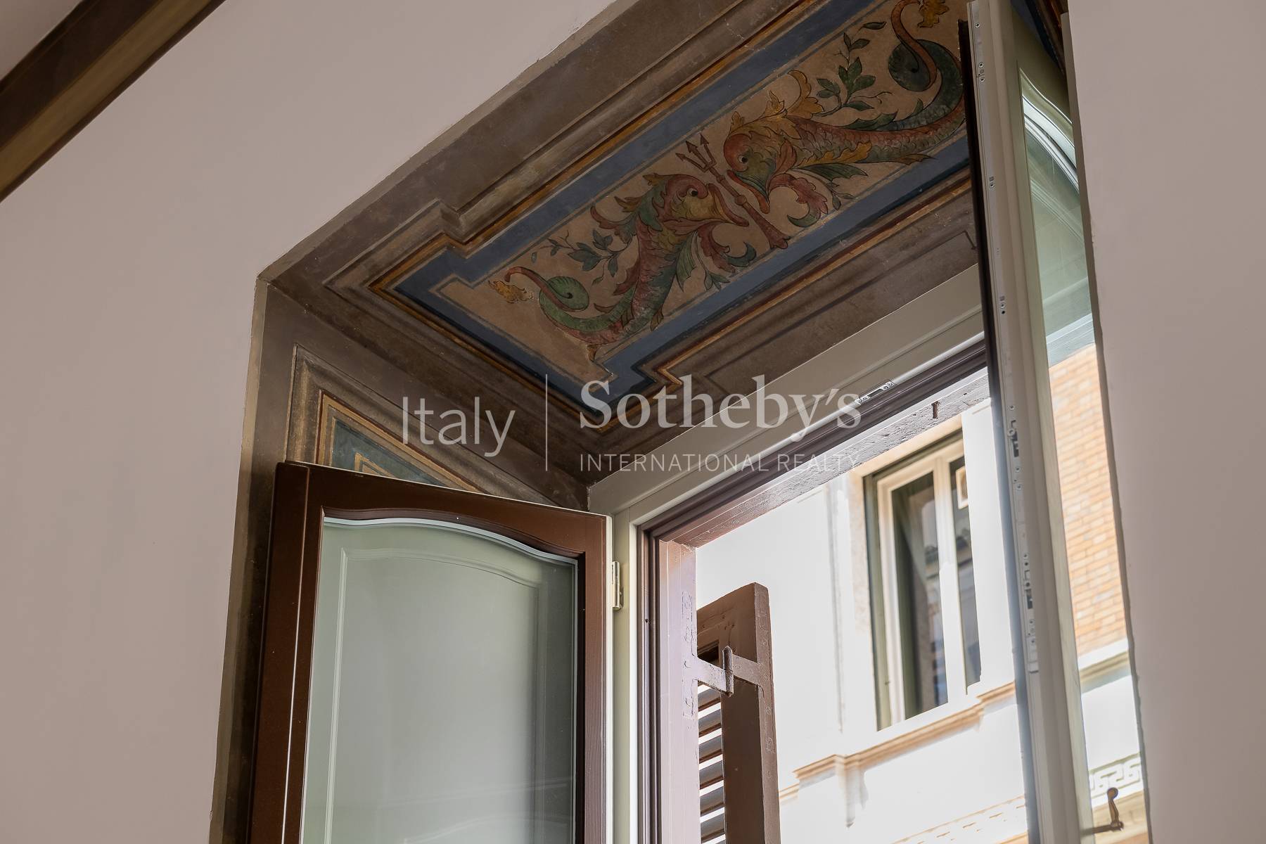  Palazzo Raggi: 18th century Piano Nobile finely restored - 物件實景