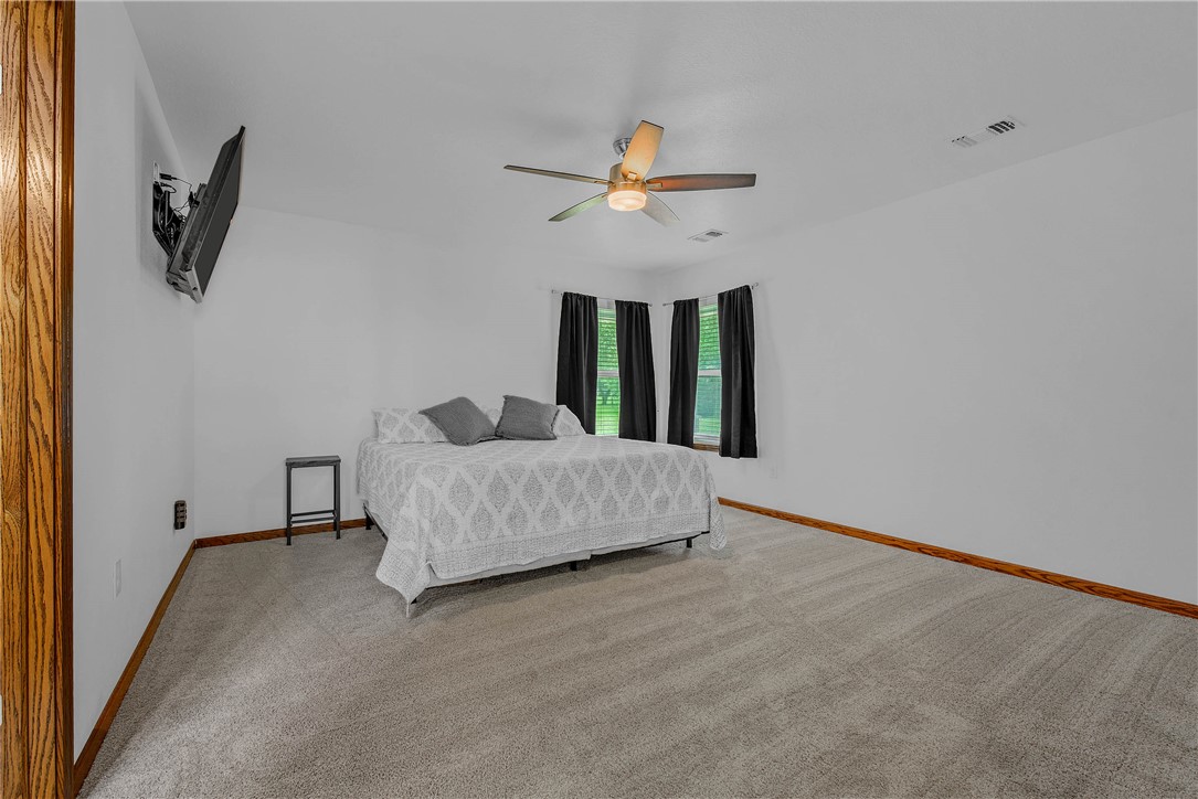 College Station, Texas, 77845, United States, 5 Bedrooms Bedrooms, ,4 BathroomsBathrooms,Residential,For Sale,1983993