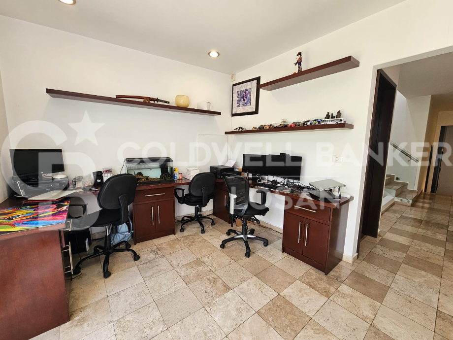 Naucalpan de Juárez, Estado de méxico, 53297, Mexico, 3 Bedrooms Bedrooms, ,3 BathroomsBathrooms,Residential,For Sale,1916979