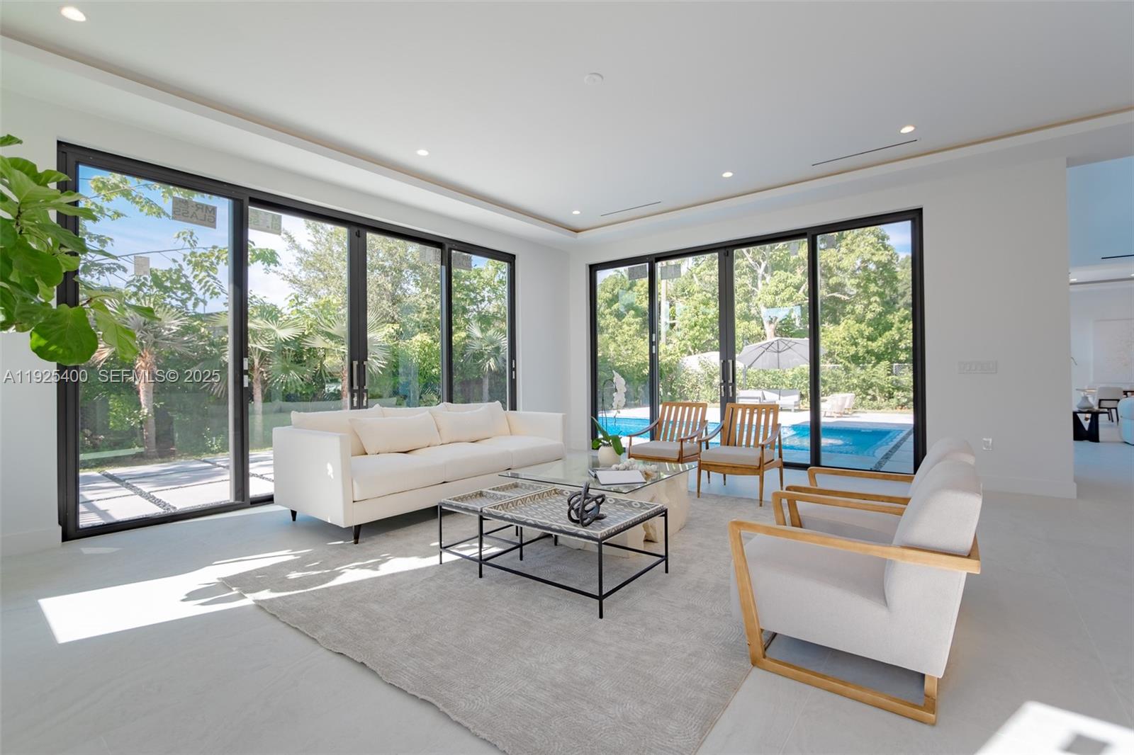 Pinecrest, Florida, 33156, United States, 6 Bedrooms Bedrooms, ,8 BathroomsBathrooms,Residential,For Sale,2003369