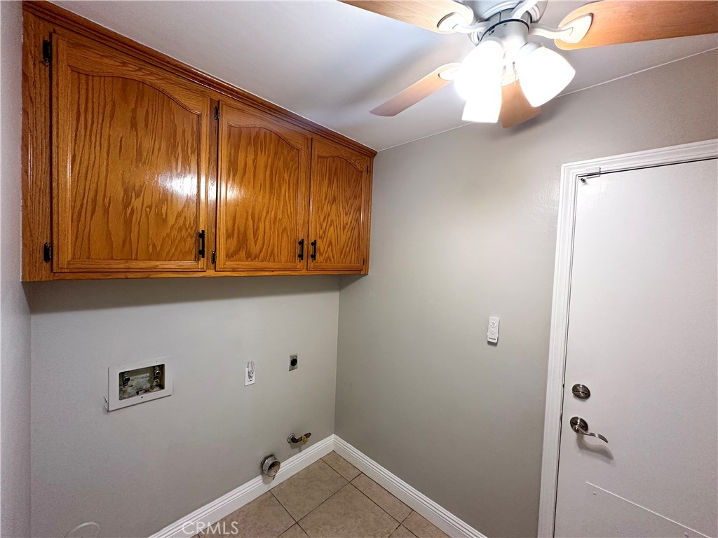 Bakersfield, California, 93312, United States, 3 Bedrooms Bedrooms, ,2 BathroomsBathrooms,Residential,For Sale,1915632