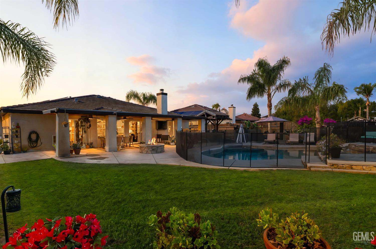 Bakersfield, California, 93312, United States, 4 Bedrooms Bedrooms, ,2 BathroomsBathrooms,Residential,For Sale,1970807