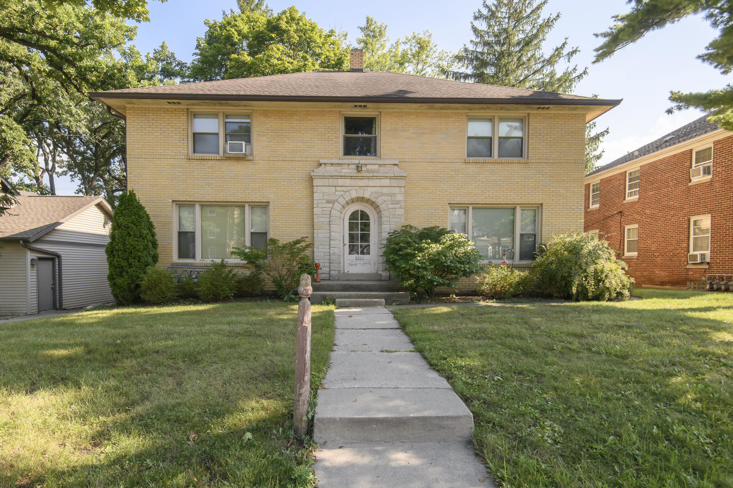 Wauwatosa, Wisconsin, 53213, United States, ,Residential,For Sale,1915649