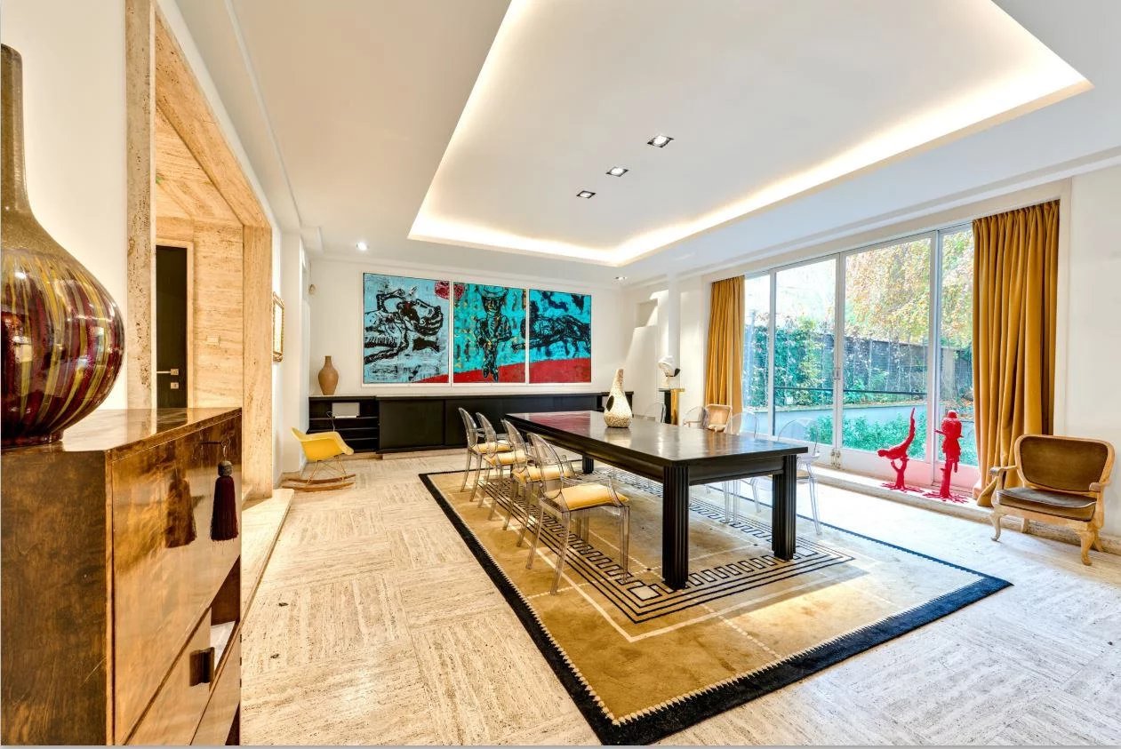 Ixelles, 1050, BE, 5 Bedrooms Bedrooms, ,4 BathroomsBathrooms,Residential,For Sale,2002272