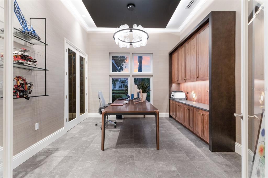 Longboat Key, Florida, 34228, United States, 5 Bedrooms Bedrooms, ,4 BathroomsBathrooms,Residential,For Sale,1785002