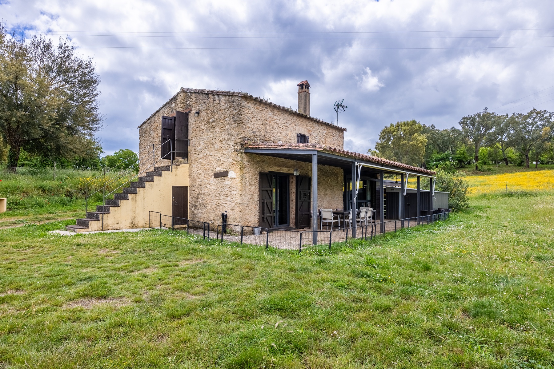  Cattle, equestrian, agricultural, and ecological farm in Aracena