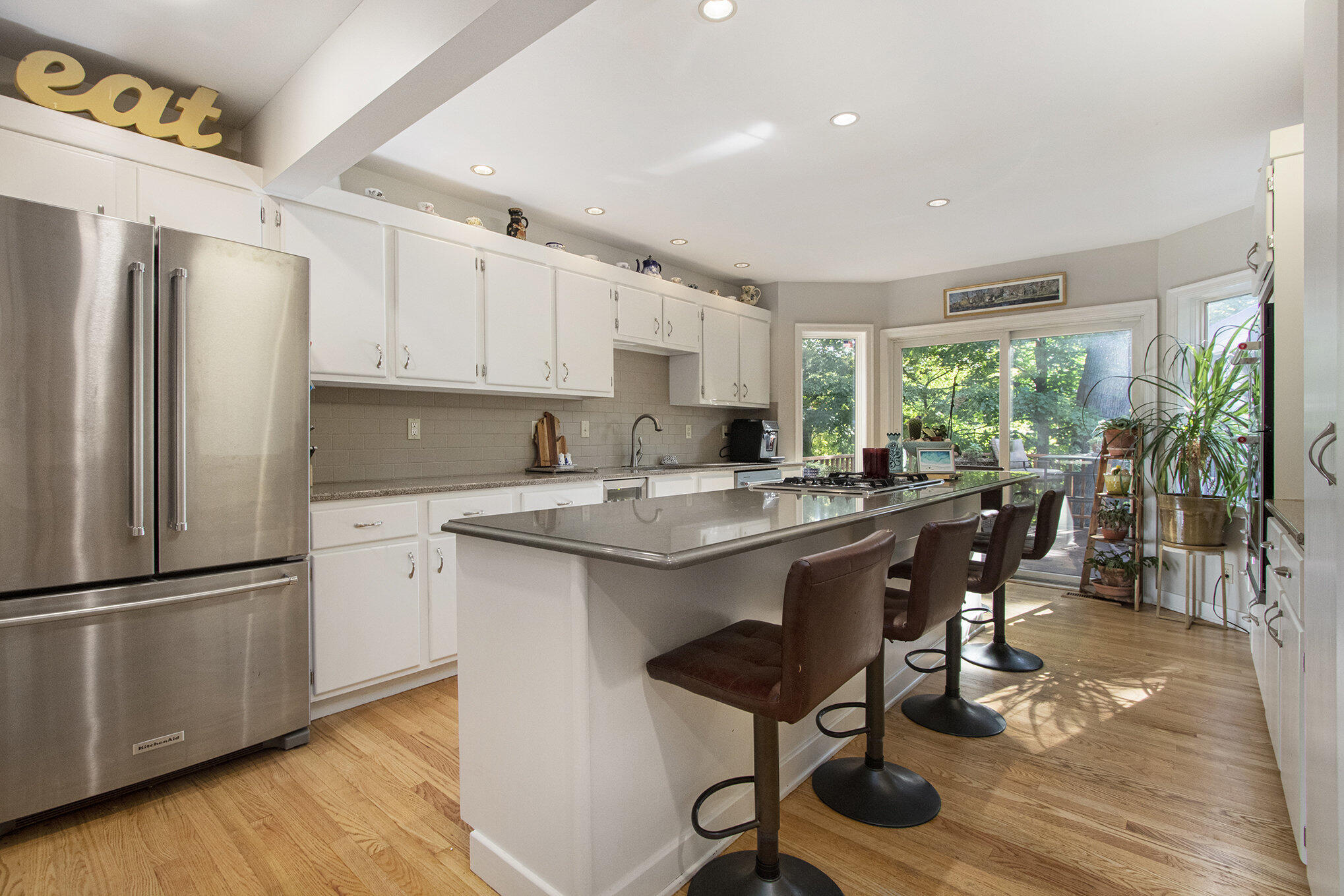 St. Joseph, Michigan, 49085, United States, 5 Bedrooms Bedrooms, ,4 BathroomsBathrooms,Residential,For Sale,1960550