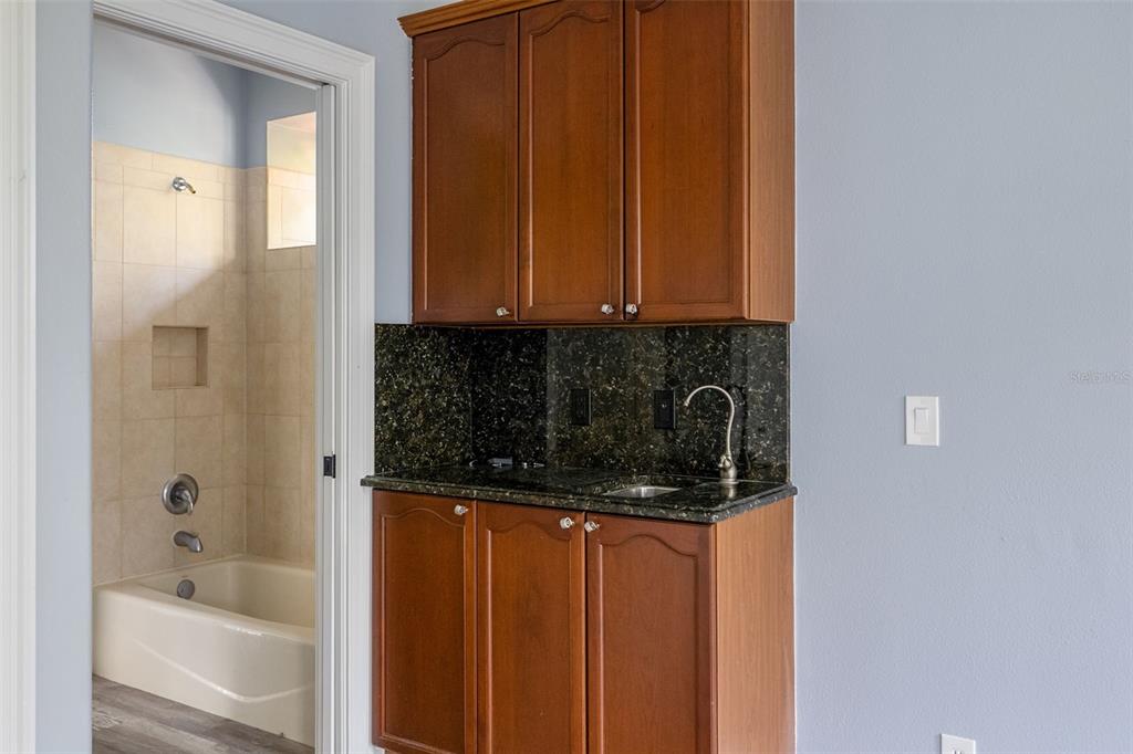 Lakewood Ranch, Florida, 34202, United States, 5 Bedrooms Bedrooms, ,4 BathroomsBathrooms,Residential,For Sale,1992150