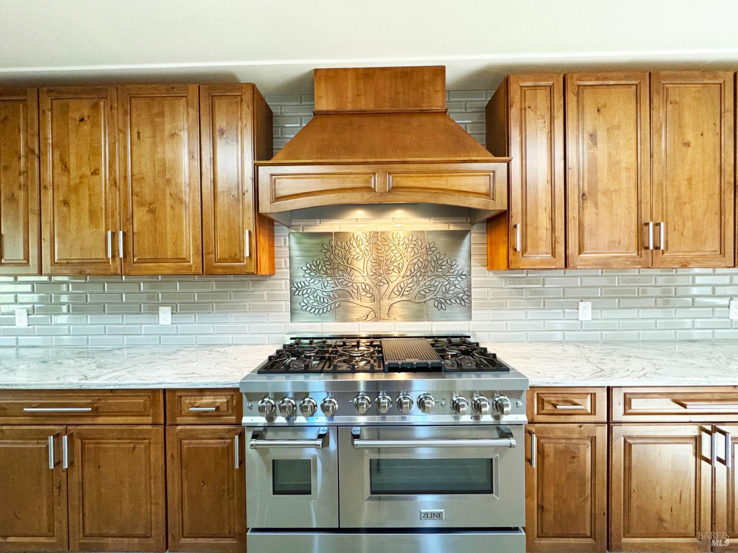 Willits, California, 95490, United States, 2 Bedrooms Bedrooms, ,2 BathroomsBathrooms,Residential,For Sale,1981529