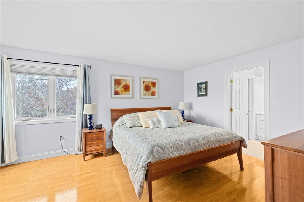 Plymouth, Massachusetts, 02360, United States, 2 Bedrooms Bedrooms, ,3 BathroomsBathrooms,Residential,For Sale,1994684