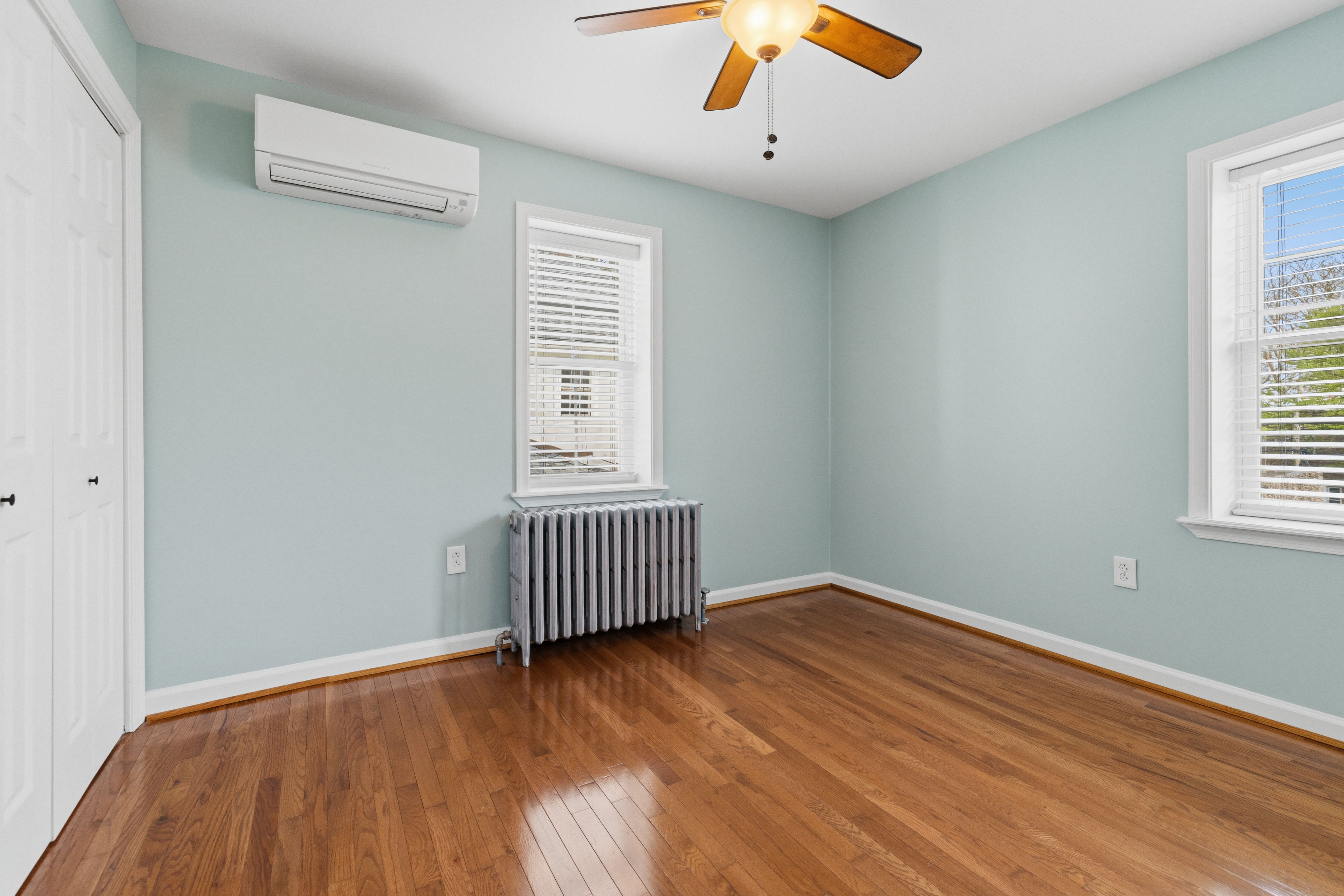  210 East Evergreen Avenue, Philadelphia, PA 19118 - 物件實景