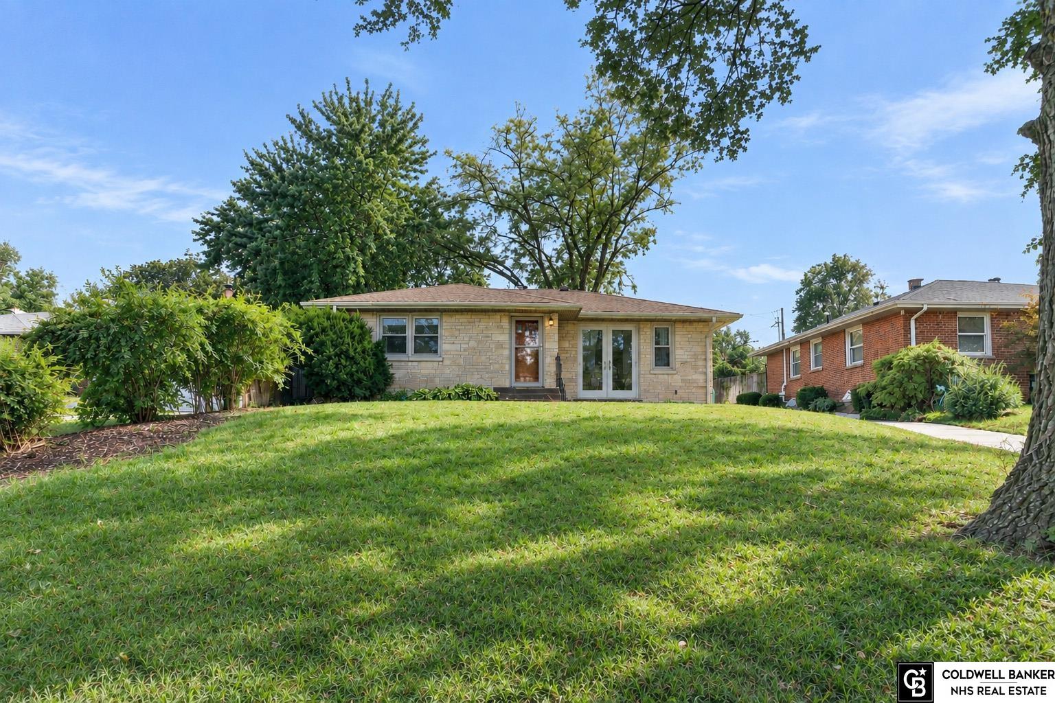 J St, Lincoln, NE 68510 #1