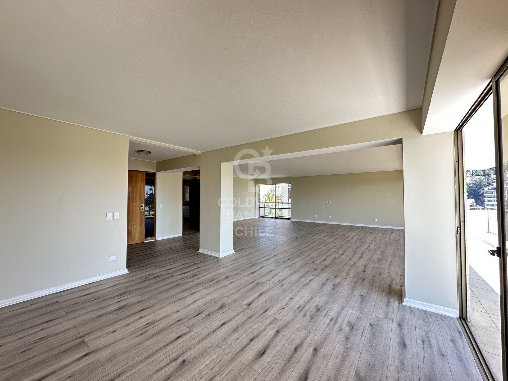 Viña Del Mar, Chile, 4 Bedrooms Bedrooms, ,4 BathroomsBathrooms,Residential,For Sale,1954964