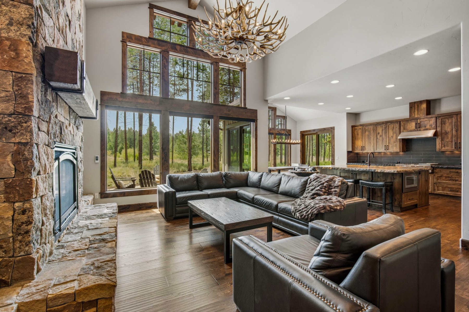  56240 Trailmere Circle Bend, OR 97707 - 物件實景