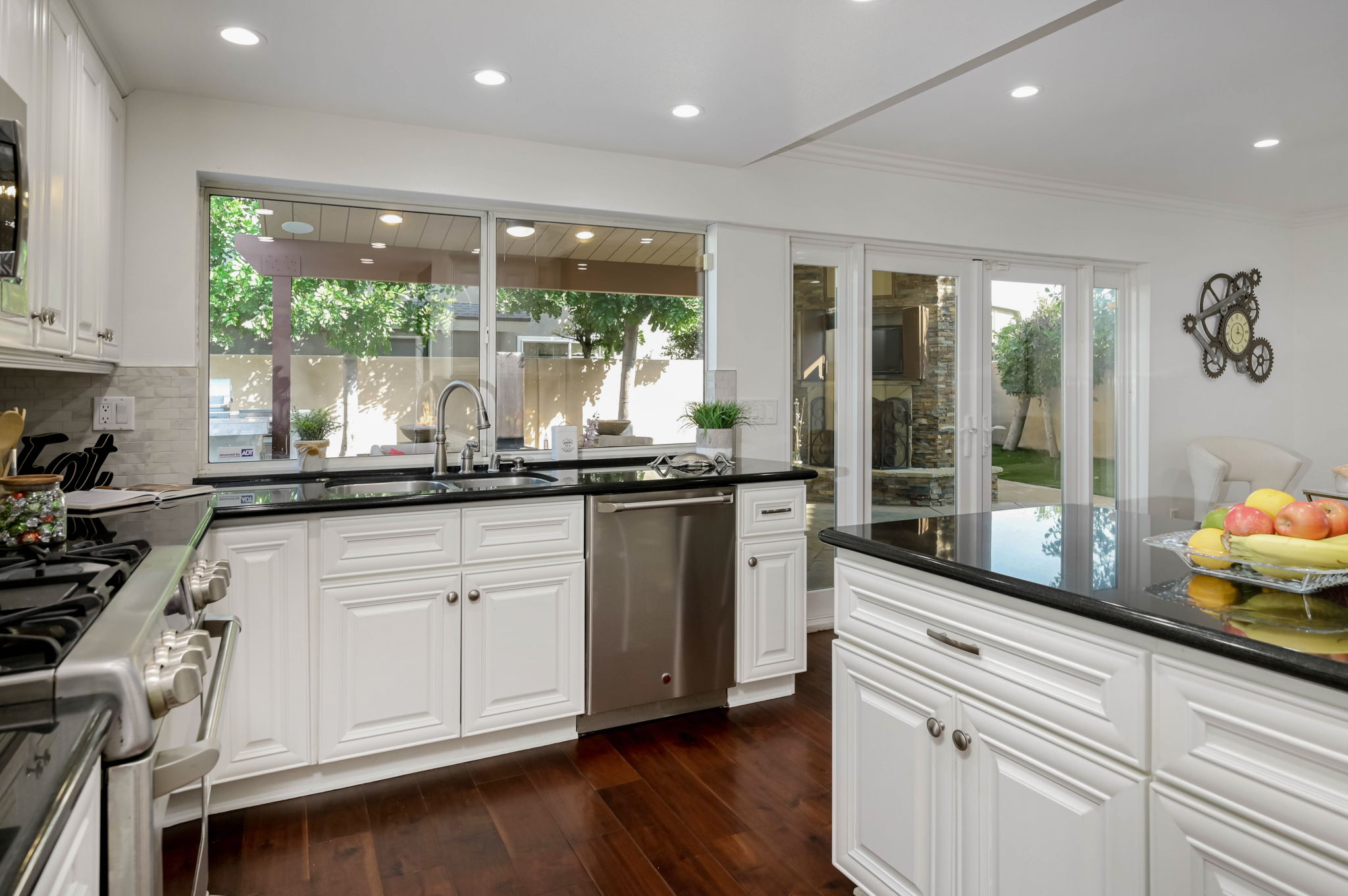 La Palma, California, 90623, United States, 4 Bedrooms Bedrooms, ,3 BathroomsBathrooms,Residential,For Sale,2015346