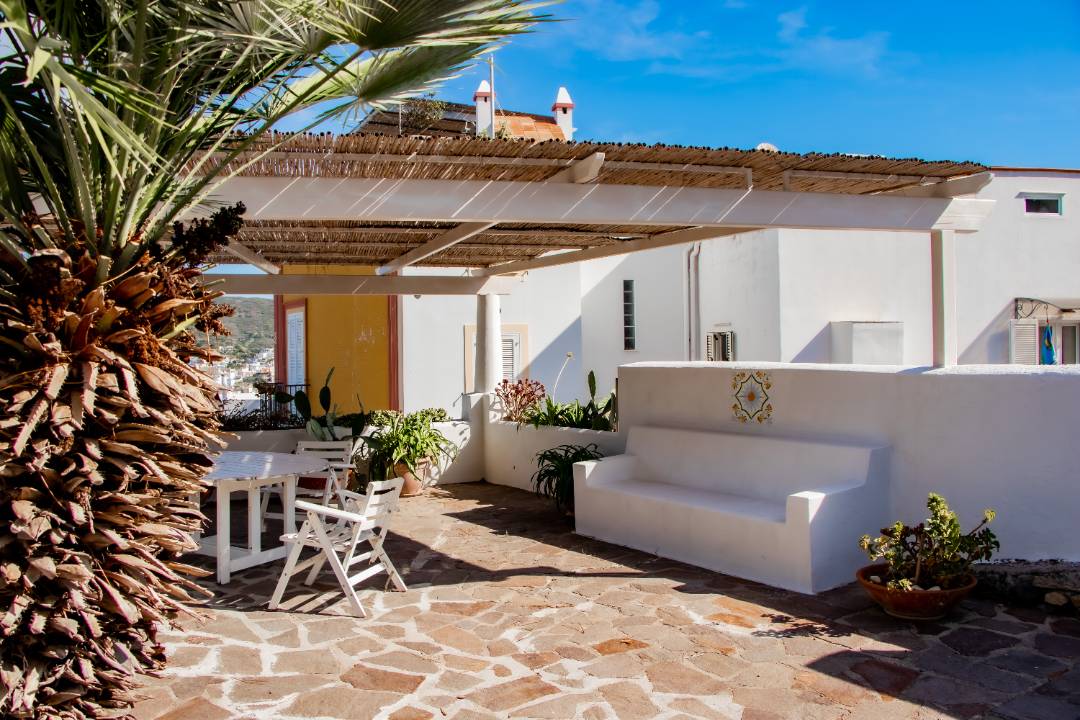 Ponza, Latina, 04027, IT, 7 Bedrooms Bedrooms, ,5 BathroomsBathrooms,Residential,For Sale,1761786