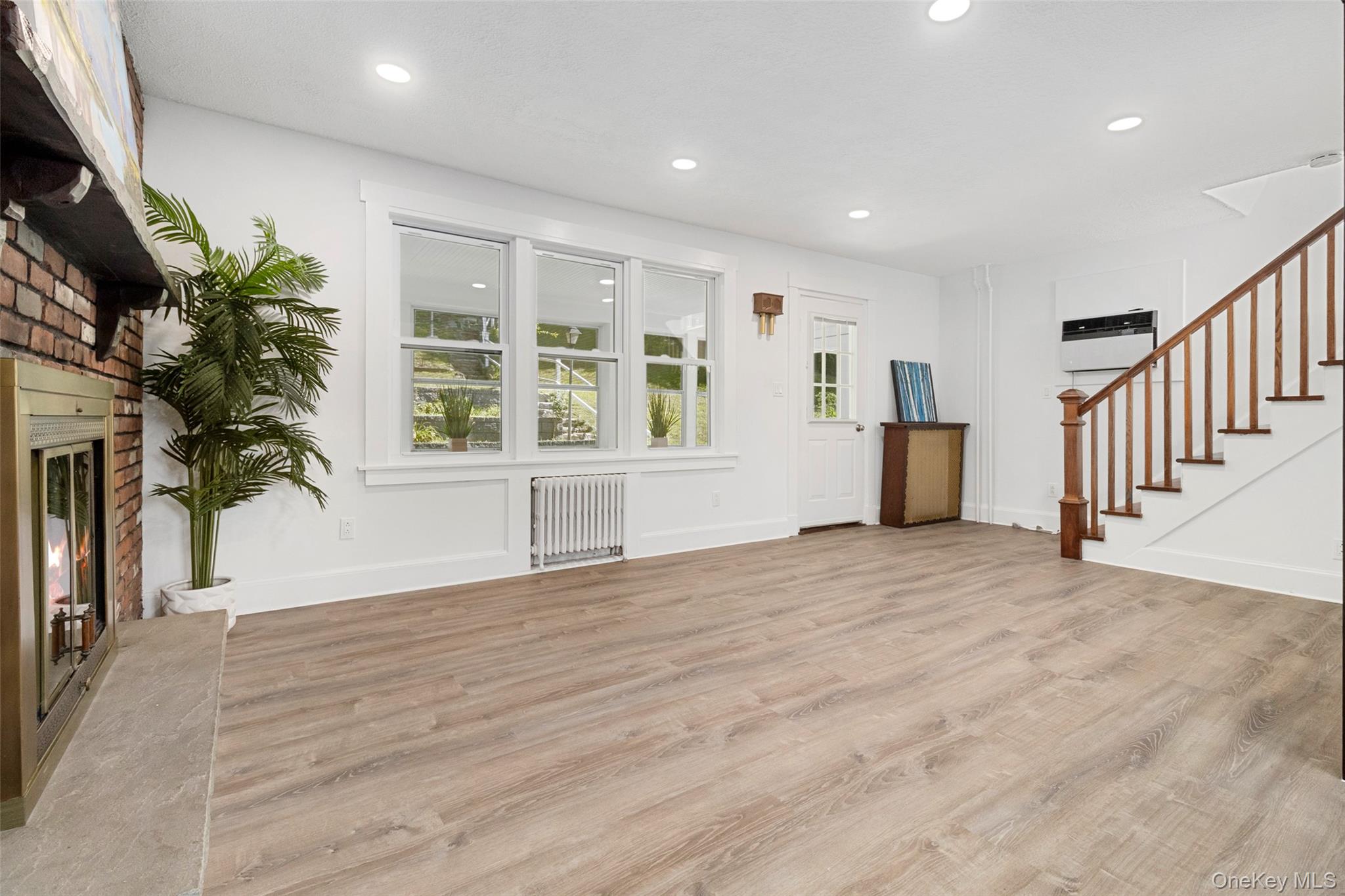 Mount Kisco, New York, 10549, United States, 3 Bedrooms Bedrooms, ,2 BathroomsBathrooms,Residential,For Sale,1948417