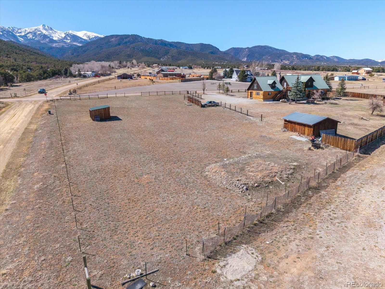 Howard, Colorado, 81233, United States, 4 Bedrooms Bedrooms, ,1 BathroomBathrooms,Residential,For Sale,1979398