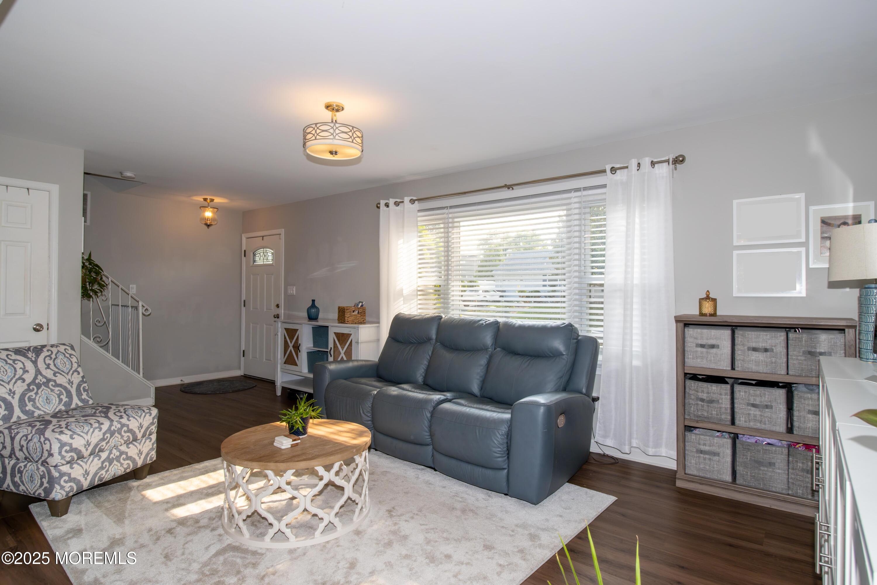 Brick, New Jersey, 08724, United States, 3 Bedrooms Bedrooms, ,2 BathroomsBathrooms,Residential,For Sale,1881353