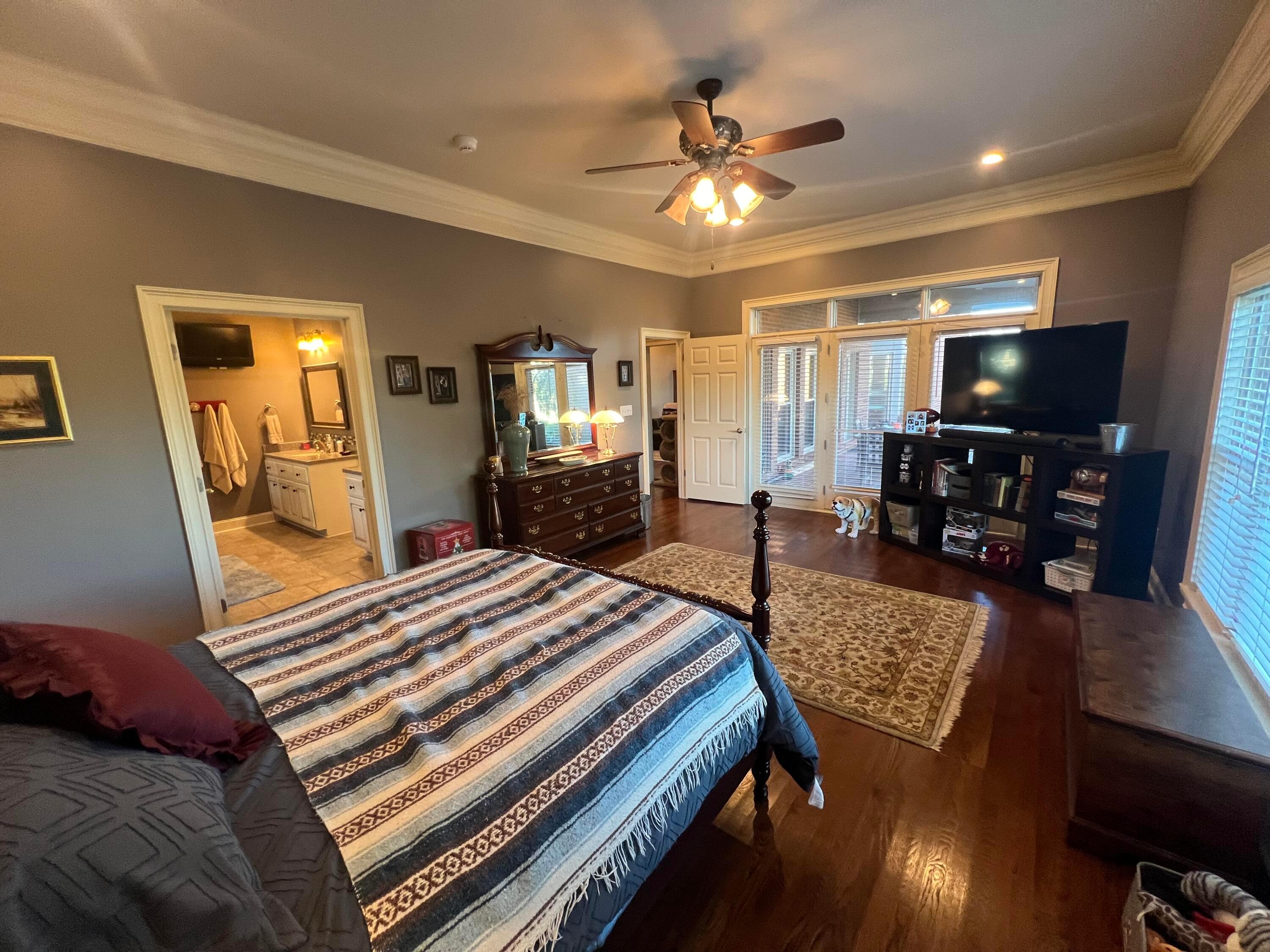 Tupelo, Mississippi, 38801, United States, 4 Bedrooms Bedrooms, ,6 BathroomsBathrooms,Residential,For Sale,1787715