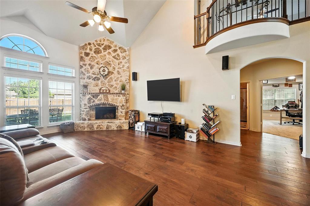Fort Worth, Texas, 76179, United States, 6 Bedrooms Bedrooms, ,4 BathroomsBathrooms,Residential,For Sale,1906801
