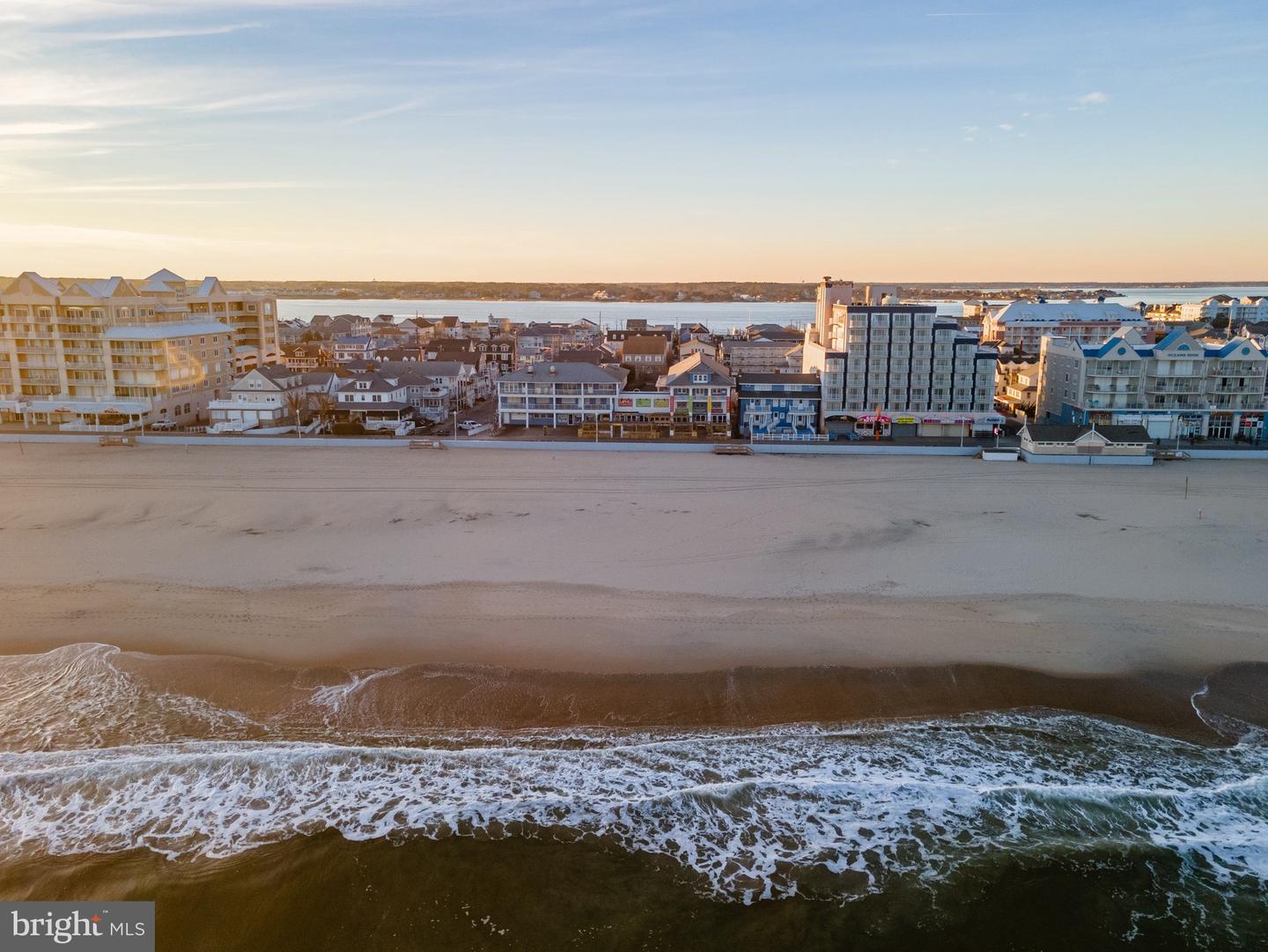 Ocean City, Maryland, 21842, United States, 3 Bedrooms Bedrooms, ,3 BathroomsBathrooms,Residential,For Sale,1744033