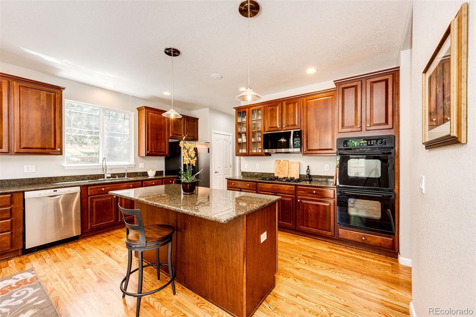 Aurora, Colorado, 80016, United States, 5 Bedrooms Bedrooms, ,3 BathroomsBathrooms,Residential,For Sale,1890934